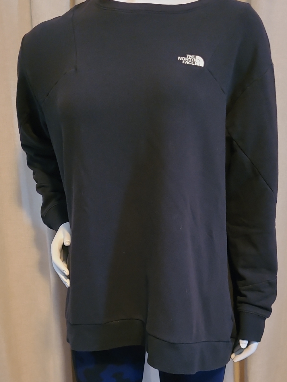 The North Face Women's Navy Crewneck Sweatshirt